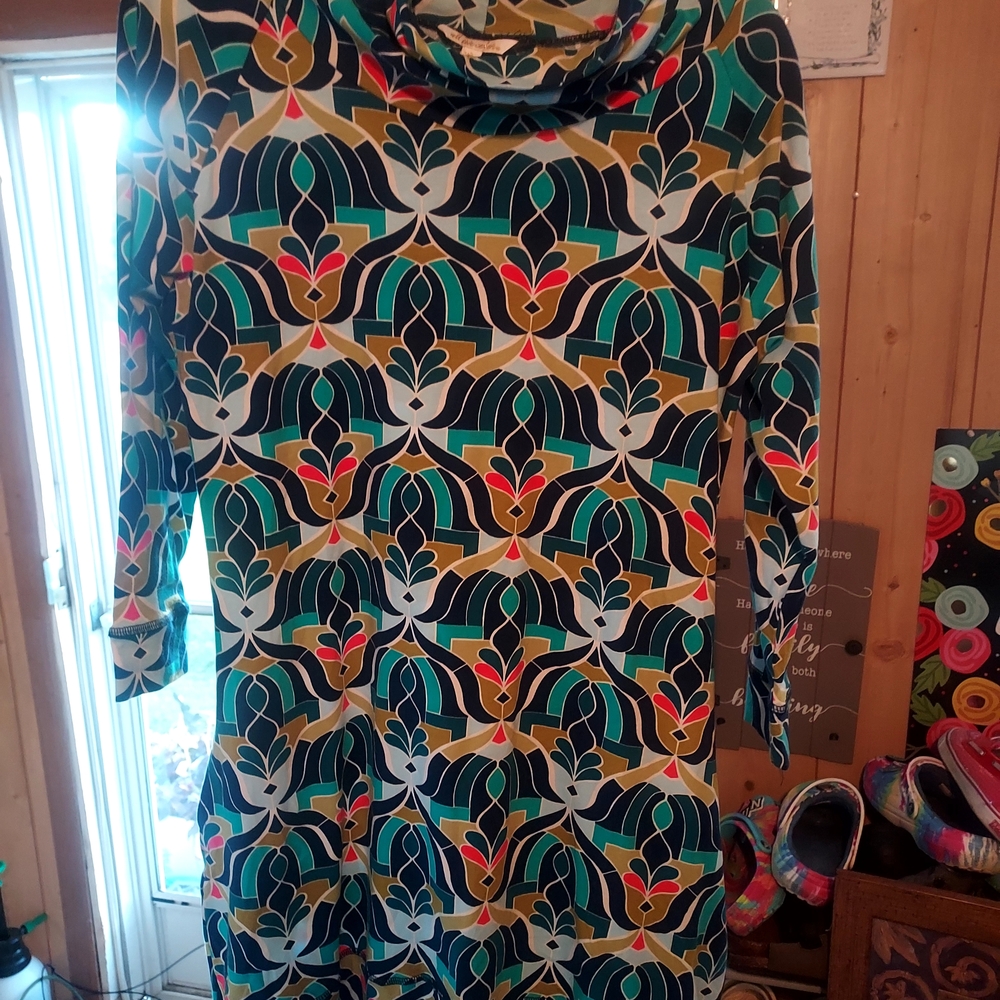 Multicolor Geometric Pattern Top